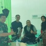 Wujud Solidaritas Organisasi, Dewan Etik dan Pimpinan IKASMIN-SS Besuk Ketua Presidium di RS Ibnu Sina Makassar